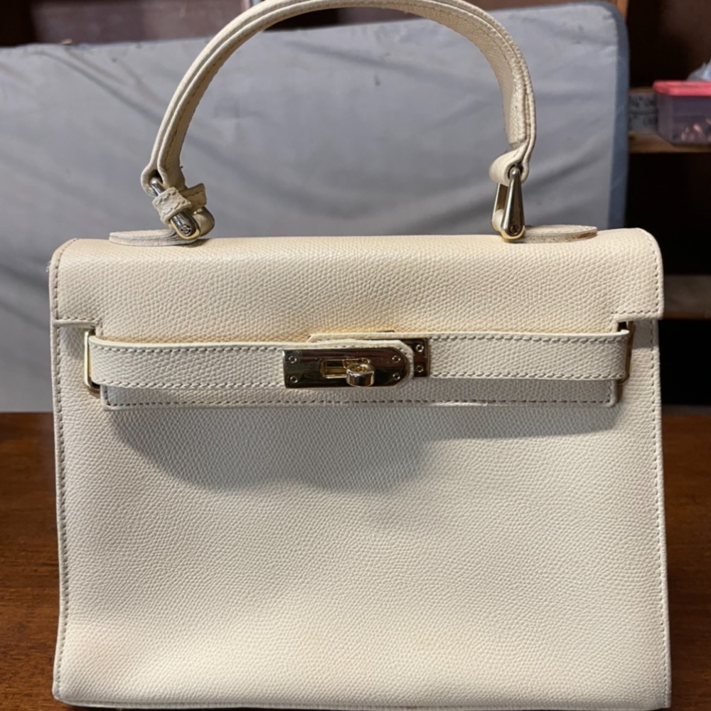 Carbotti handbag (lightly used)